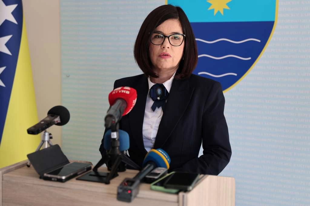 Zaposlenicima u sektoru zdravstva ponuđeno dodatnih 27 milijuna KM u naredne dvije godine